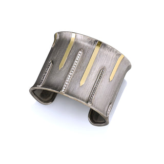 Arena Arrows Design Cuff