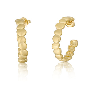 Close up view of 18kt yellow gold Seaside earrings with delicate pebble-inspired design by John Apel. Crafted in USA.