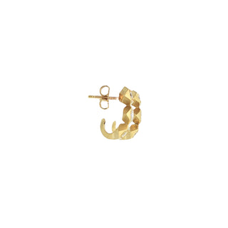 John Apel Interstellar three-stone geometric diamond studs in yellow gold, angled view