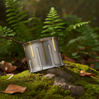 Arena Arrows Design Cuff